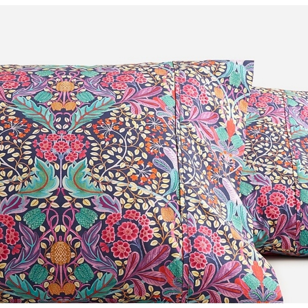 37. J.Crew Limited-edition twin XL sheet set in Liberty® Elm House fabric - Picture 2 of 7